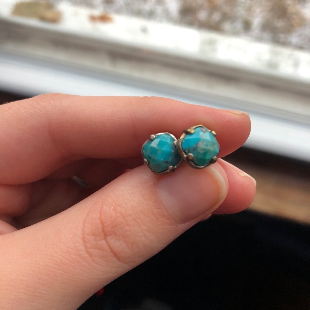 Turquoise stud earrings 💠